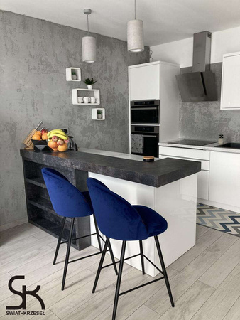 KALIPSO Heizer dunkelblau Material MG-2216 mit goldenen Beinen