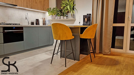 KALIPSO Heizer burgunderfarbenen Material MG-02 mit goldenen Beinen