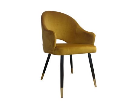 Miodowe tapicerowane krzesło DIUNA materiał MG-15 nogi czarno-złote